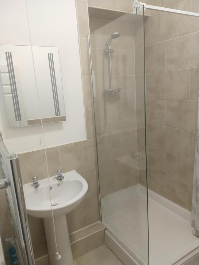 All Saints 2 Bed Apartment In Central Stamford With Parking Extérieur photo